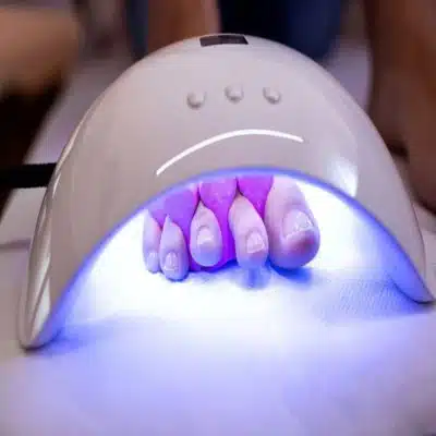 sèche ongle soufflant UV/LED pour manucure