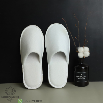 slippers hotel maroc pantoufles blanches pour invités