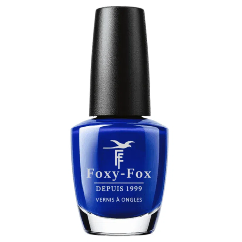 vernis à ongles bleu