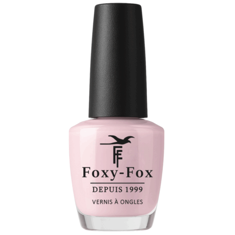 Vernis à ongle nude rosé